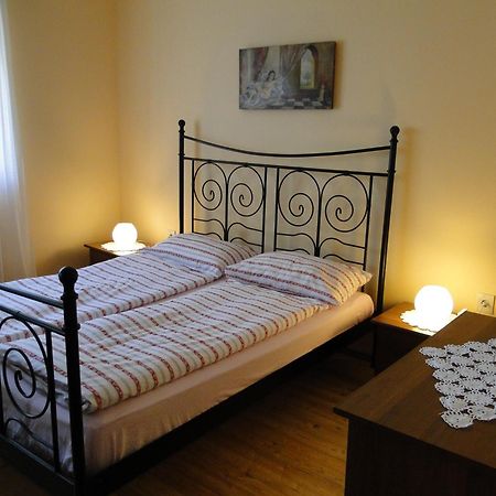 אומאג Apartments Villa Maran מראה חיצוני תמונה