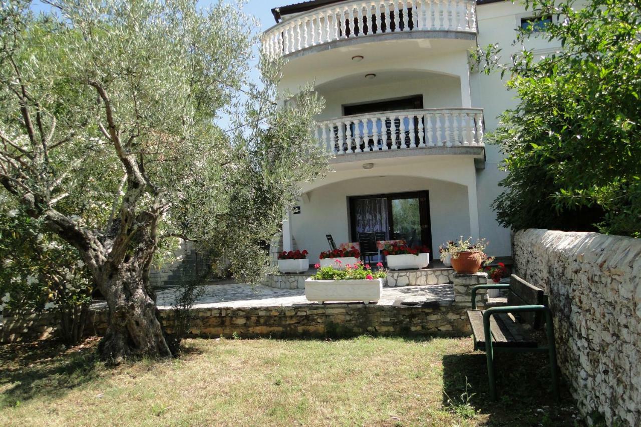 אומאג Apartments Villa Maran מראה חיצוני תמונה