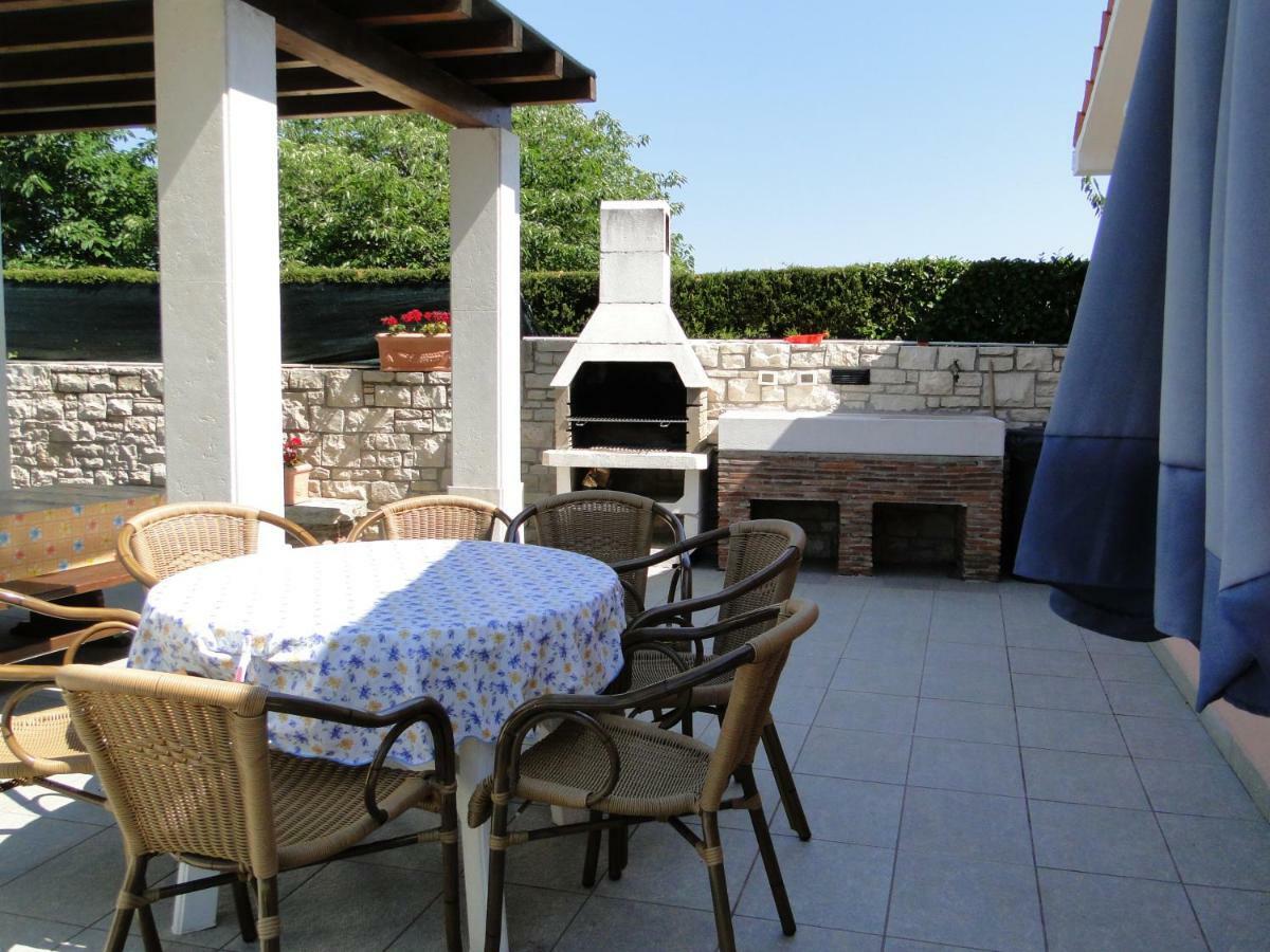 אומאג Apartments Villa Maran מראה חיצוני תמונה