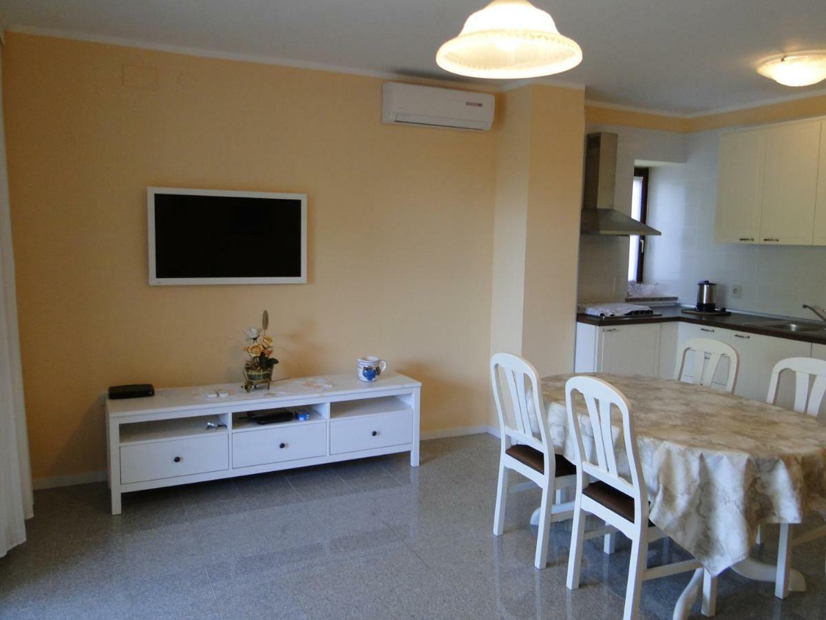 אומאג Apartments Villa Maran מראה חיצוני תמונה