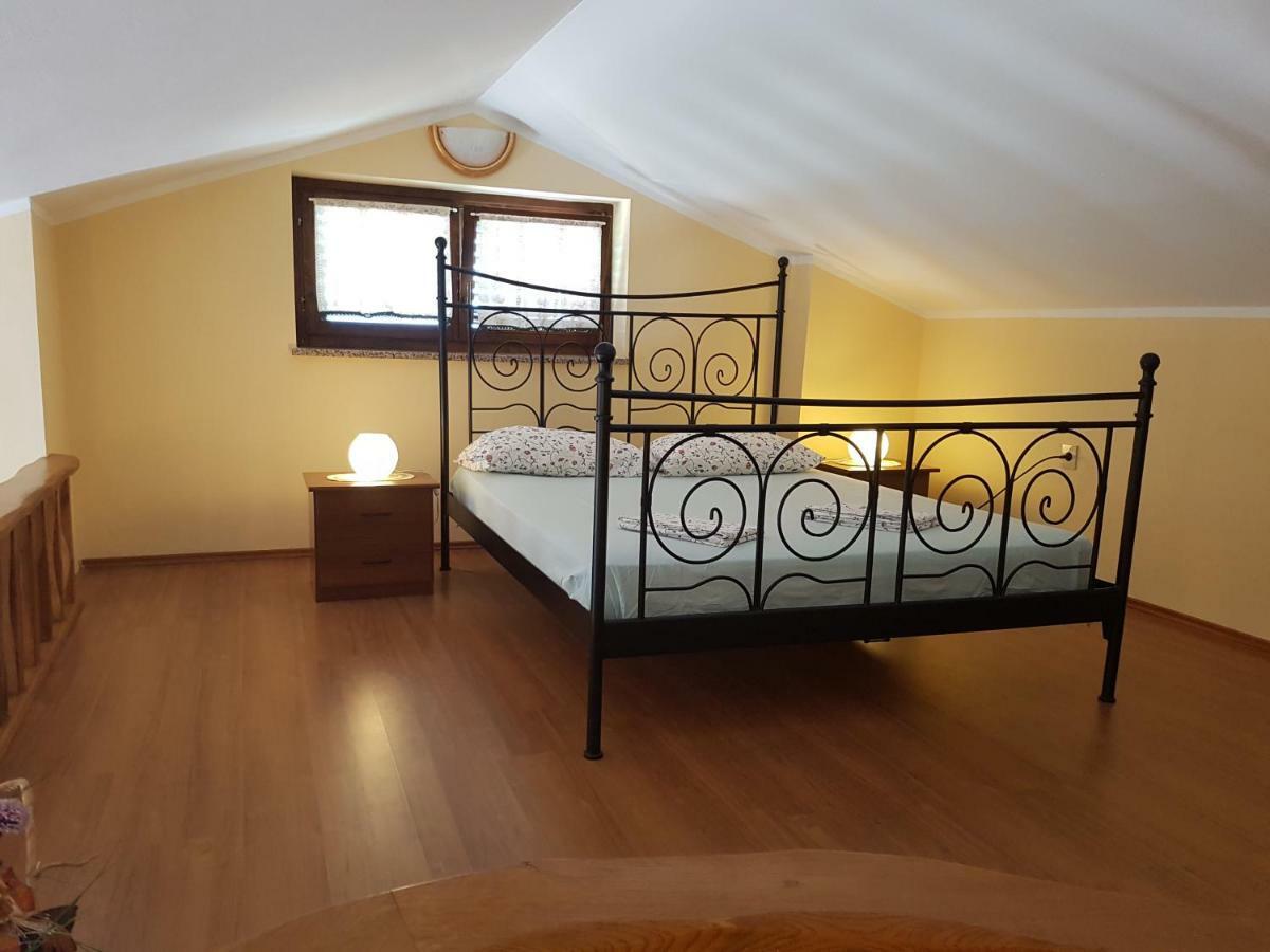 אומאג Apartments Villa Maran מראה חיצוני תמונה