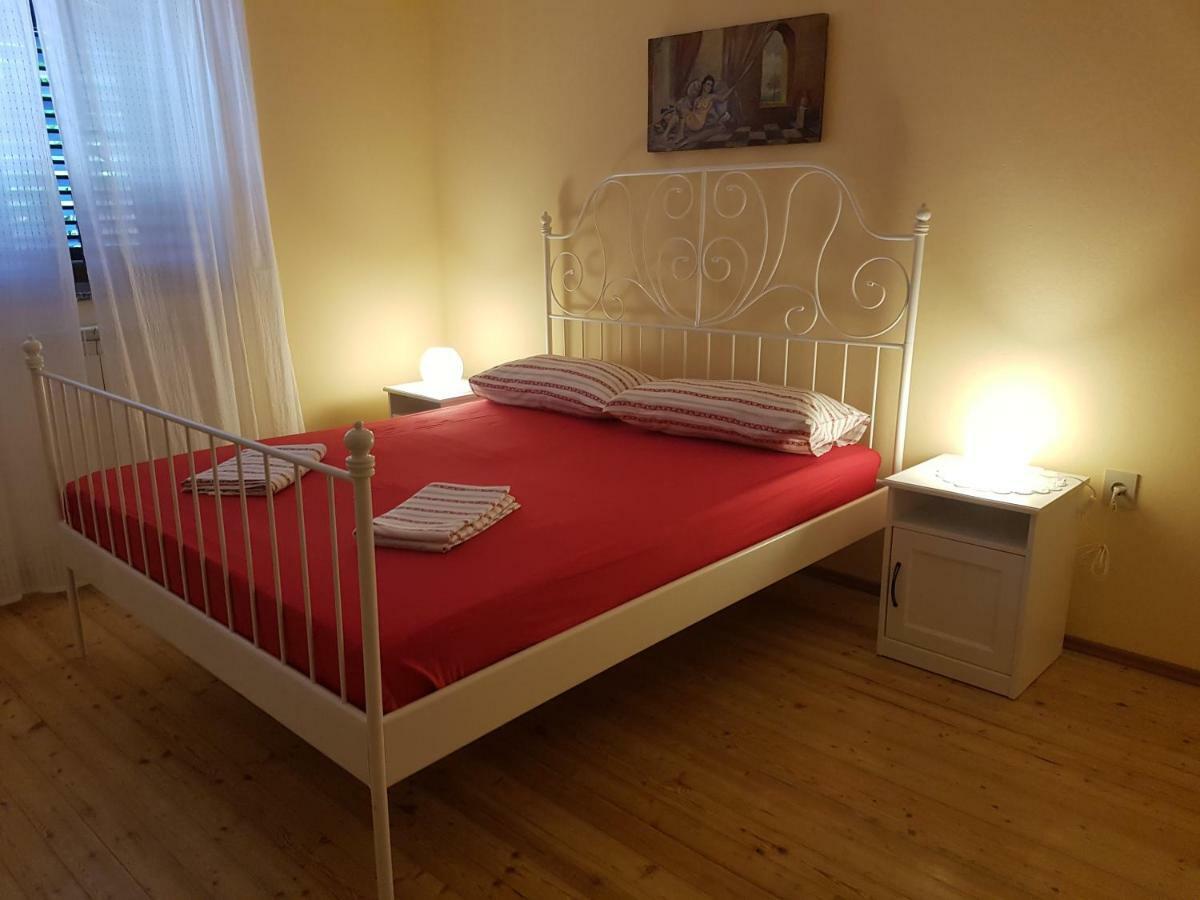 אומאג Apartments Villa Maran מראה חיצוני תמונה
